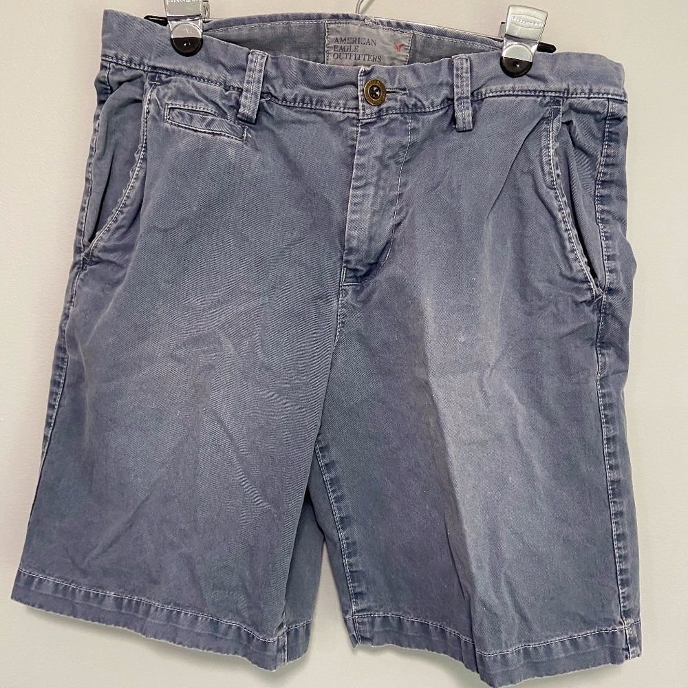 Men's American Eagle shorts, 32, slate blue